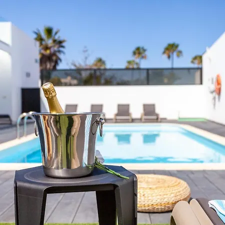 Villa Luxury Azul Private Pool And Bbq Corralejo By Holidays Home Exterior photo